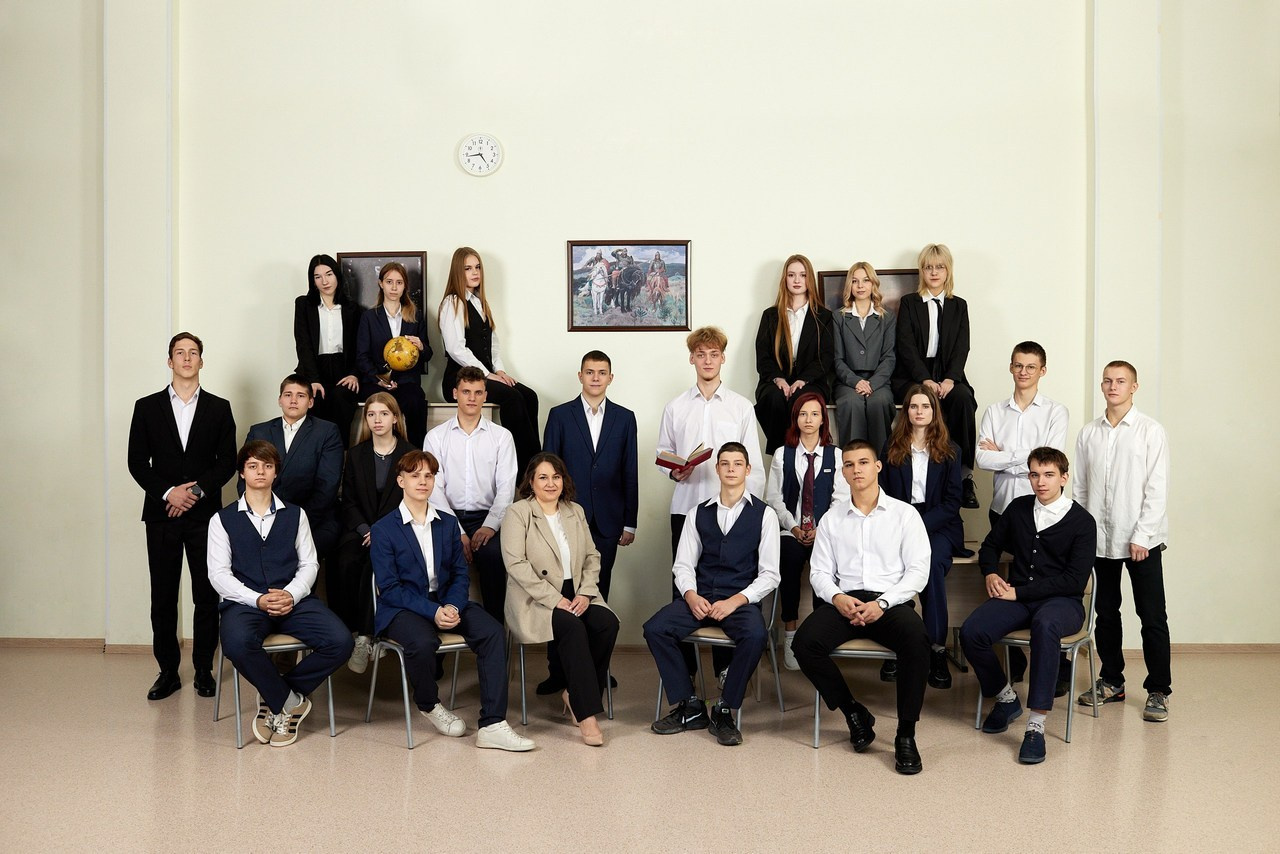 Отзывы о работе фотографа для школы и детского сада в Новосибирске. Выпускной альбом Новосибирск