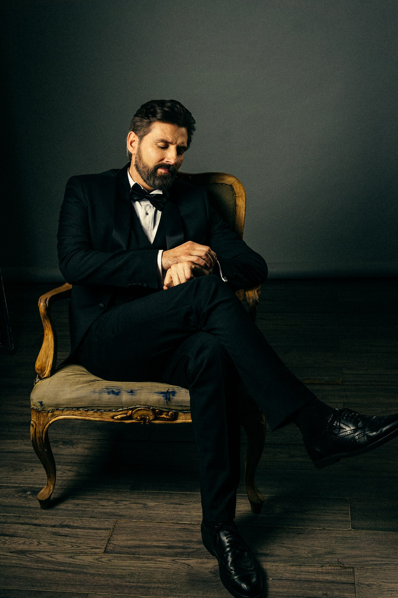 Мужской портрет, актерское портфолио, бизнес фото. Алексей Никифоров | Фотограф в Москве и МО. Свадьбы • Портреты • Репортаж • Авто. Живые кадры и профессиональный подход в Химках и Красногор