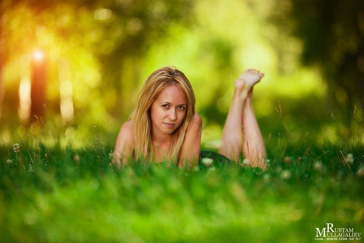 Профессиональный свадебный и семейный фотограф Муллагалиев Рустам, тел.: 89050383257 
Фотосессия в фотостудии моделей, индивидуальная фотосессия на природе, на закате , на пляже. Фотосессия на улице в мае с яблонями казань, фотосессия в яблонях, цветения яблонь.  фотосессия в студии, подарочный сертификат на фотосессию, модель, фотостудия казань, макияж казань, прическа казань, фотограф казань, модель казань, модельное агентство, фотосессии на улице, интерьерная фотосъемка