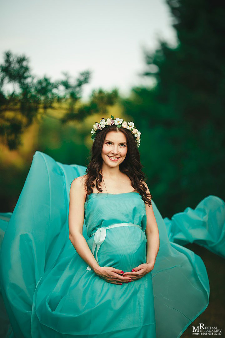 Профессиональный свадебный и семейный фотограф Муллагалиев Рустам, тел.: 89050383257 
В ожидании чуда лучше проводить на сроке 7 месяцев, в фотостудии если на улице уже прохладно и можно на природе, если не сильно жарко. В ожидании чуда подразумевает фотосессия беременной мамы. Иногда участником фотосъемки бывает папа. В ожидании чуда лучше согласовывать заранее, предварительно оговорить все нюансы и при надобности забронировать фотостудию. 
