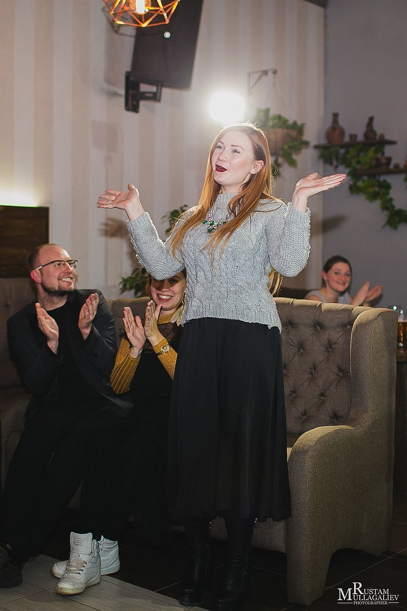 Профессиональный свадебный и семейный фотограф Муллагалиев Рустам, тел.: 89050383257 По мимо свадебной фотосъемки и никахов я так же фотографирую корпоративы, новогодние вечеринки, дни рождения, детские праздники. Занимаюсь так же фотосъемкой юбилеев, мероприятий на открытом воздухе от крупных компаний. Открытие магазинов, торговых центров. 