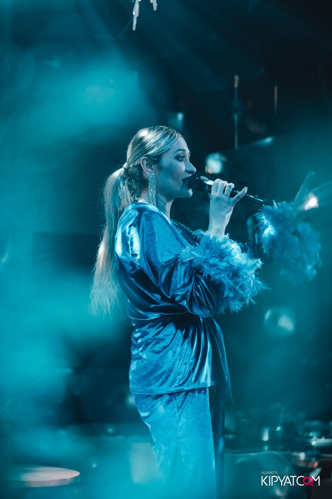 MOOD KARAOKE & TERRACE. КИПЯТКОМ АЛМАТЫ!