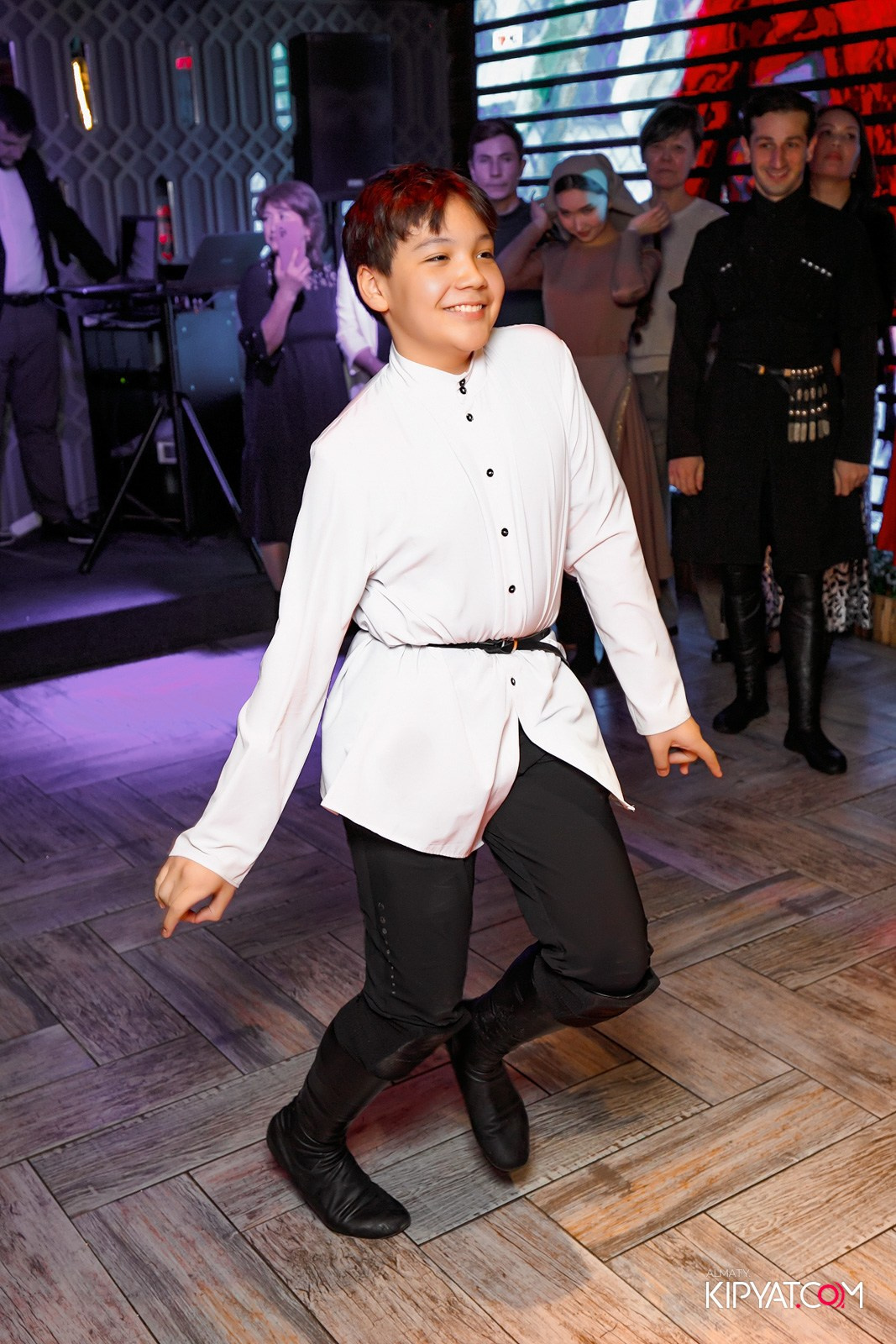 РЕСТОРАН КУРДЮК. КИПЯТКОМ АЛМАТЫ!