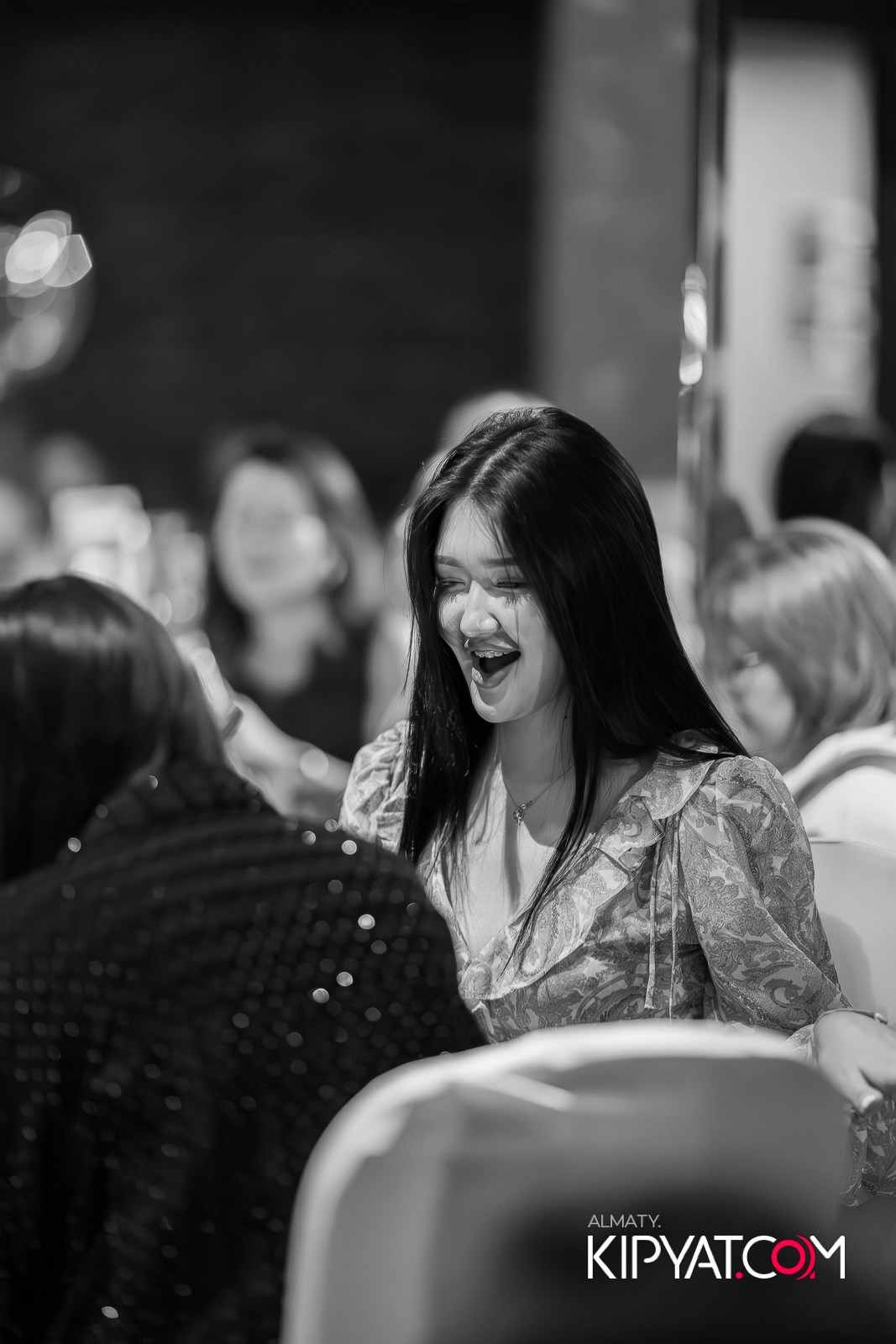 МУЗЫКАЛЬНОЕ ЛОТО В HIT RETRO. КИПЯТКОМ АЛМАТЫ!