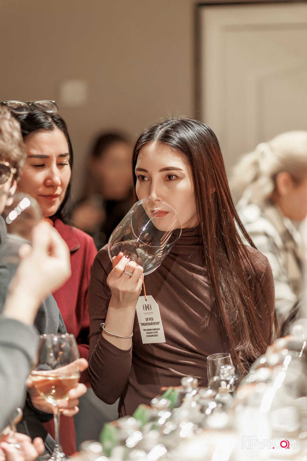 ОТКРЫТИЕ ПАРФЮМЕРНОГО ДОМА MAISON PERFUME. КИПЯТКОМ АЛМАТЫ!