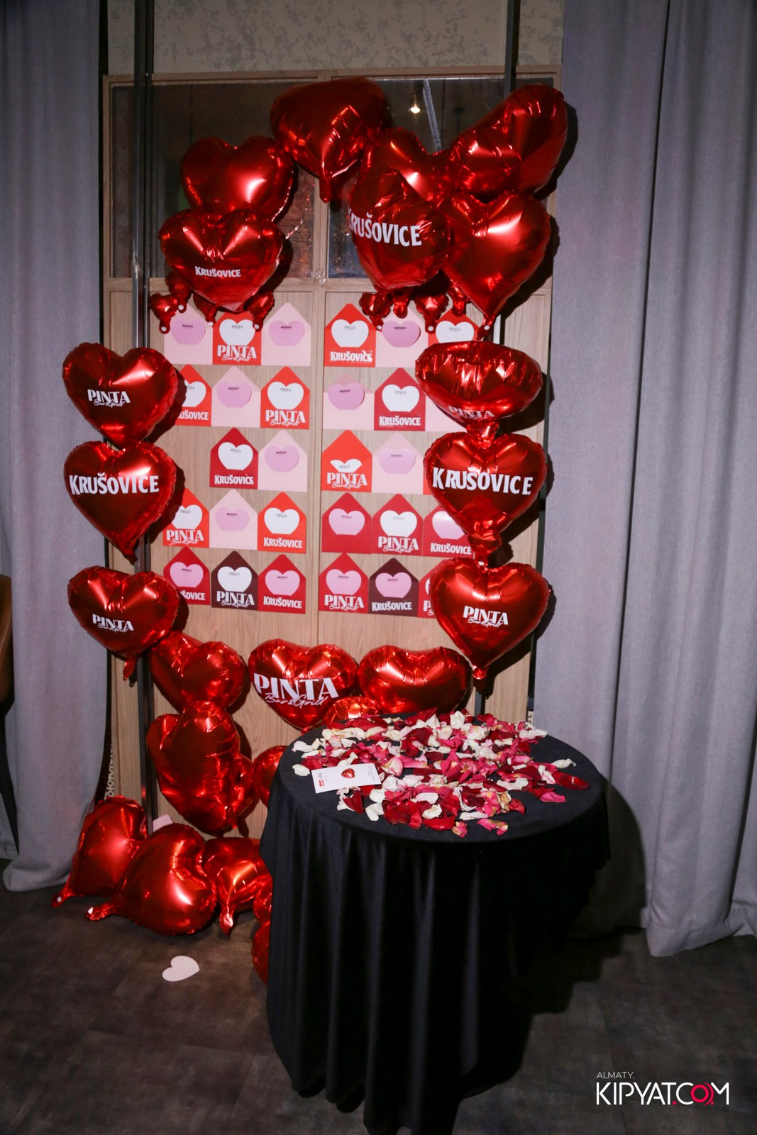 ПИНТА НА ТУЛЕБАЕВА. КИПЯТКОМ АЛМАТЫ! Фотосъемка мероприятий в Алматы