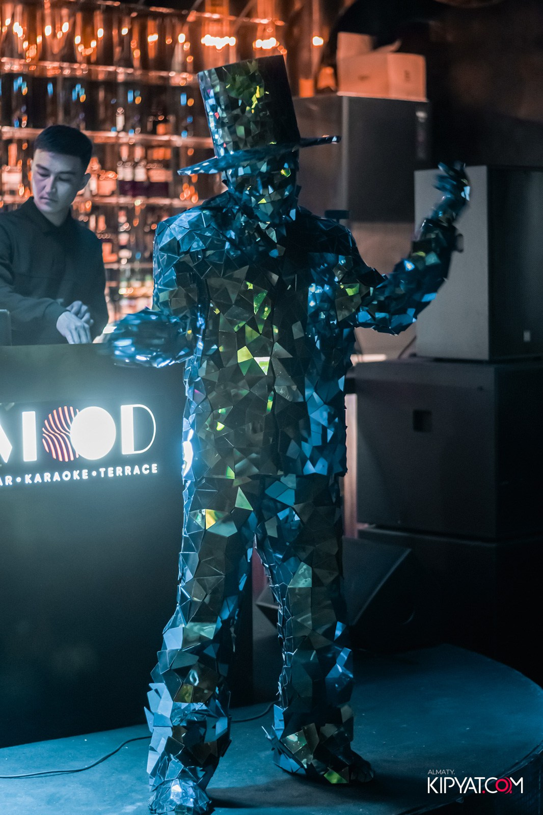 MOOD KARAOKE & TERRACE. КИПЯТКОМ АЛМАТЫ!