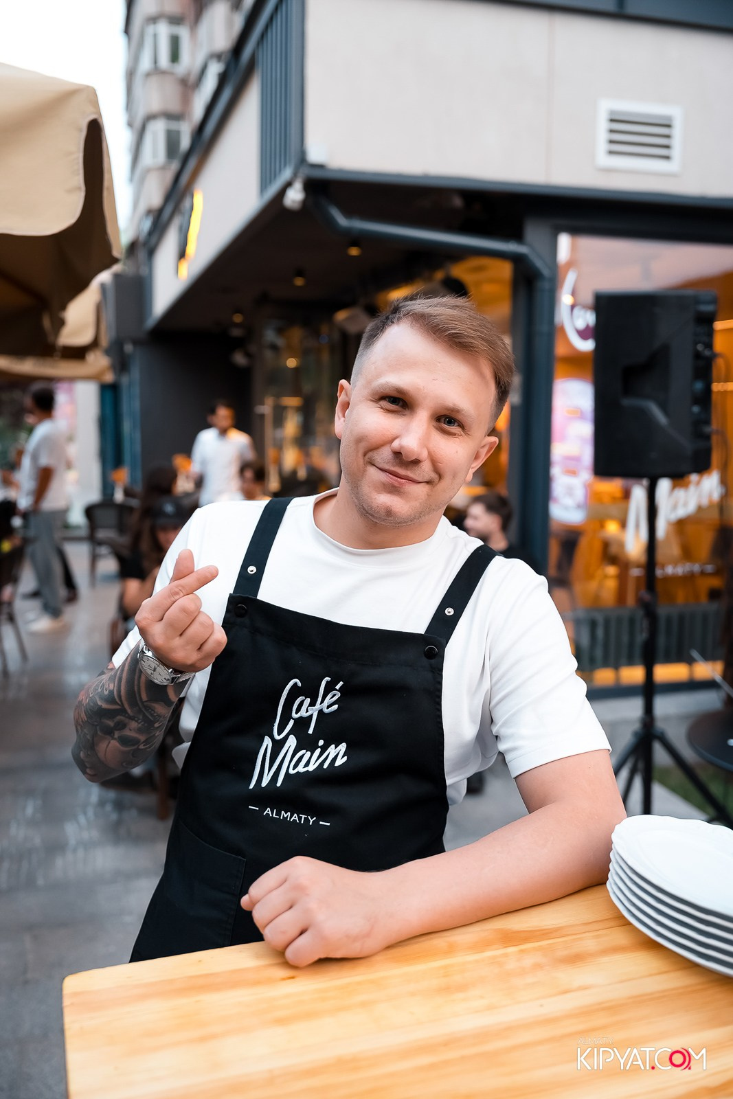 ДЕНЬ РОЖДЕНИЯ CAFE MAIN — 1 ГОД. КИПЯТКОМ АЛМАТЫ!