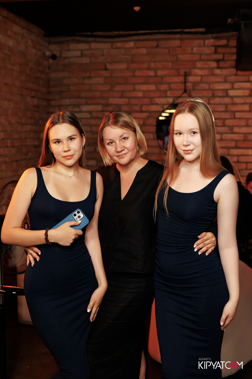 МУЗЫКАЛЬНОЕ ЛОТО В HIT RETRO. КИПЯТКОМ АЛМАТЫ!