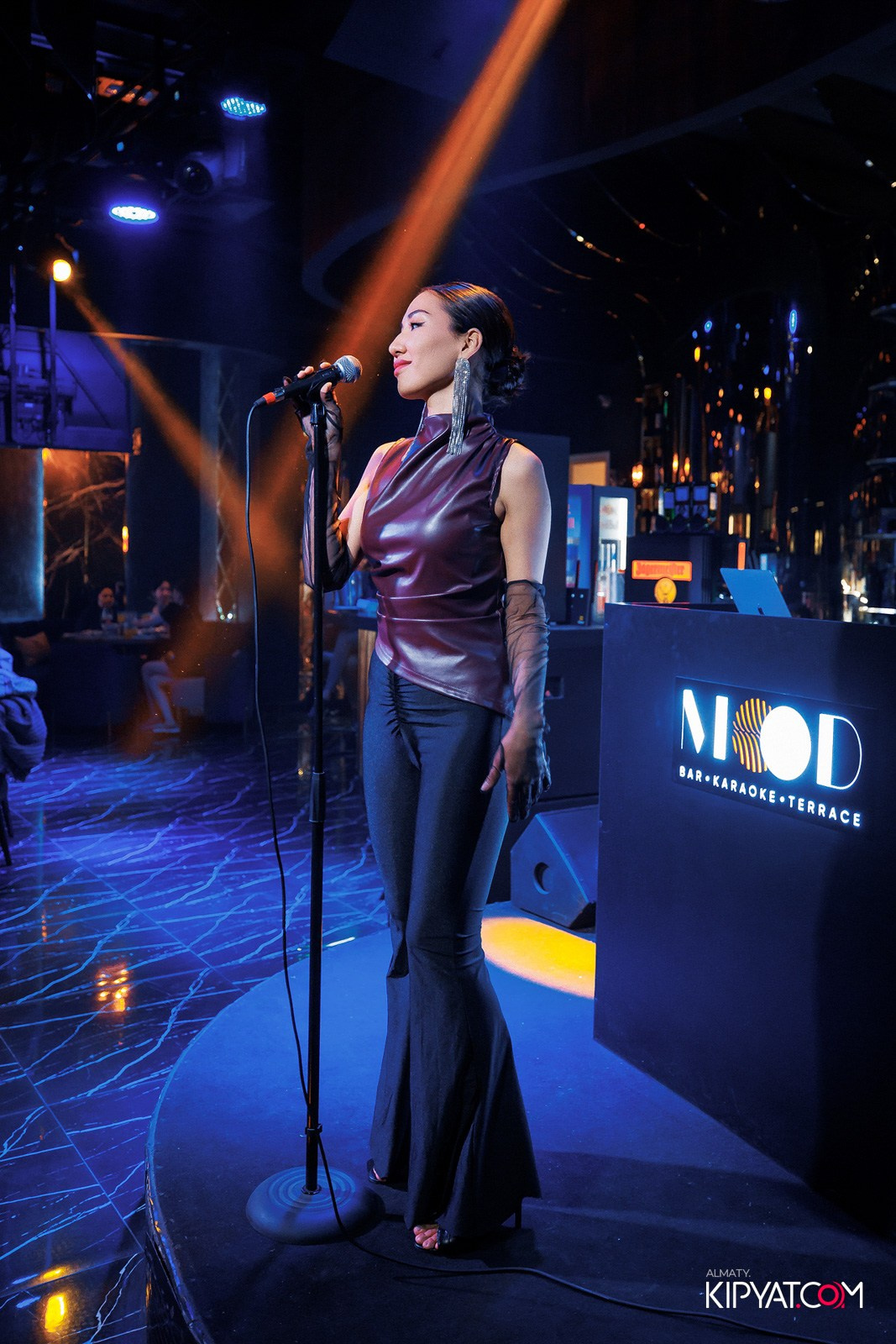 MOOD KARAOKE & TERRACE. КИПЯТКОМ АЛМАТЫ!