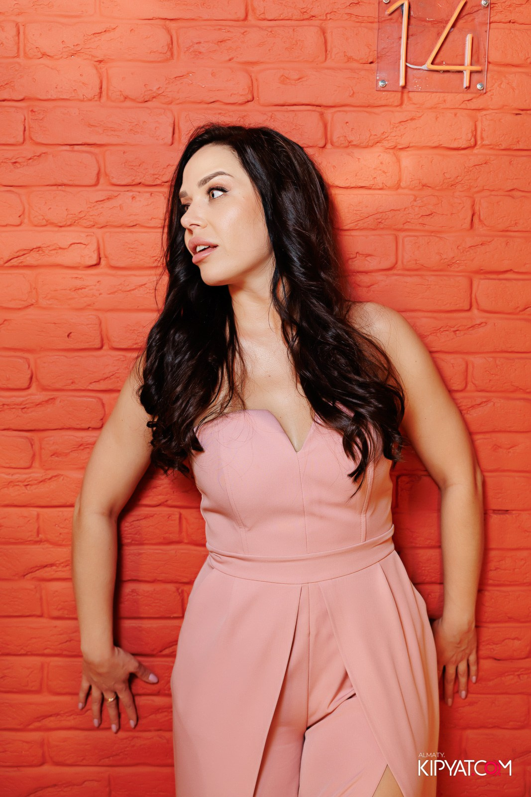 ДЕНЬ РОЖДЕНИЯ ВИКТОРИИ. КИПЯТКОМ АЛМАТЫ!