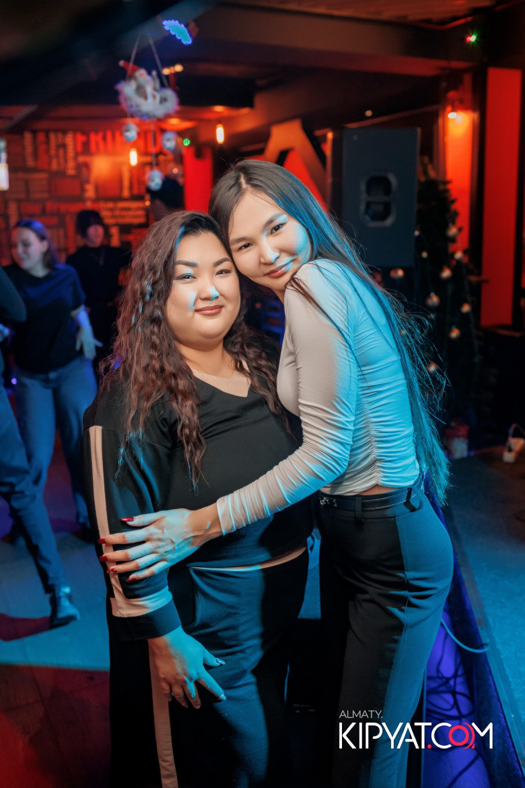 ШАШЛЫКОФФ. КИПЯТКОМ АЛМАТЫ!