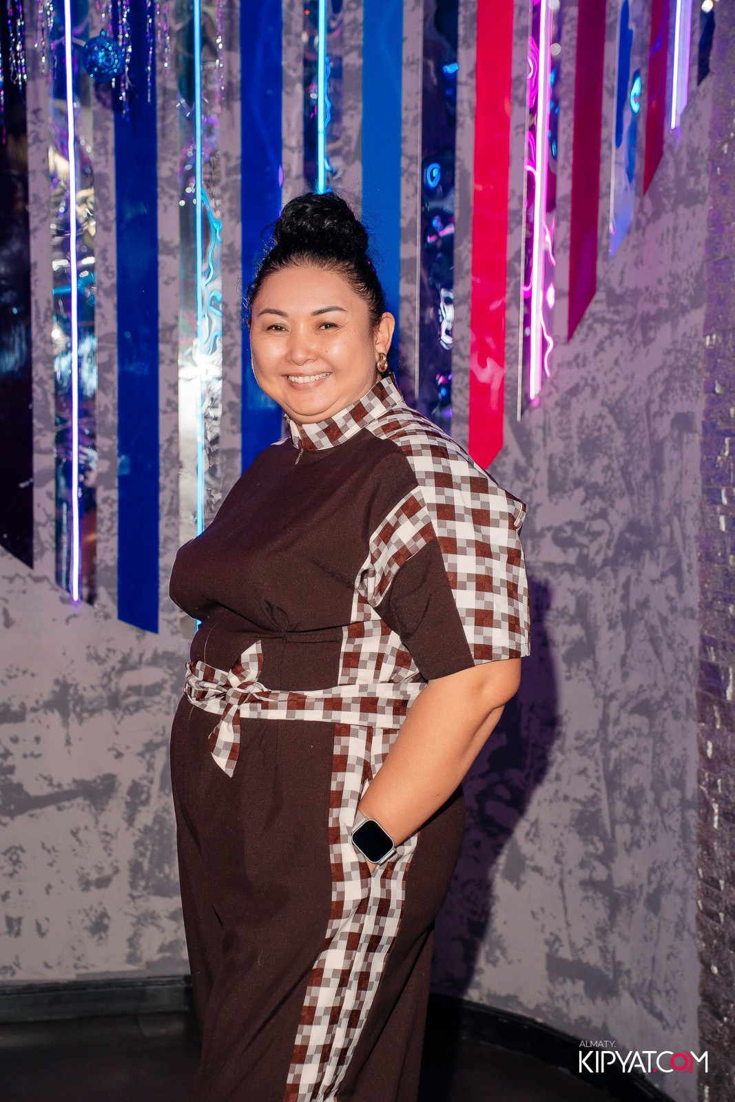 УХО И МЕДВЕДЬ НА ГАГАРИНА. КИПЯТКОМ АЛМАТЫ! Фотосъемка мероприятий в Алматы