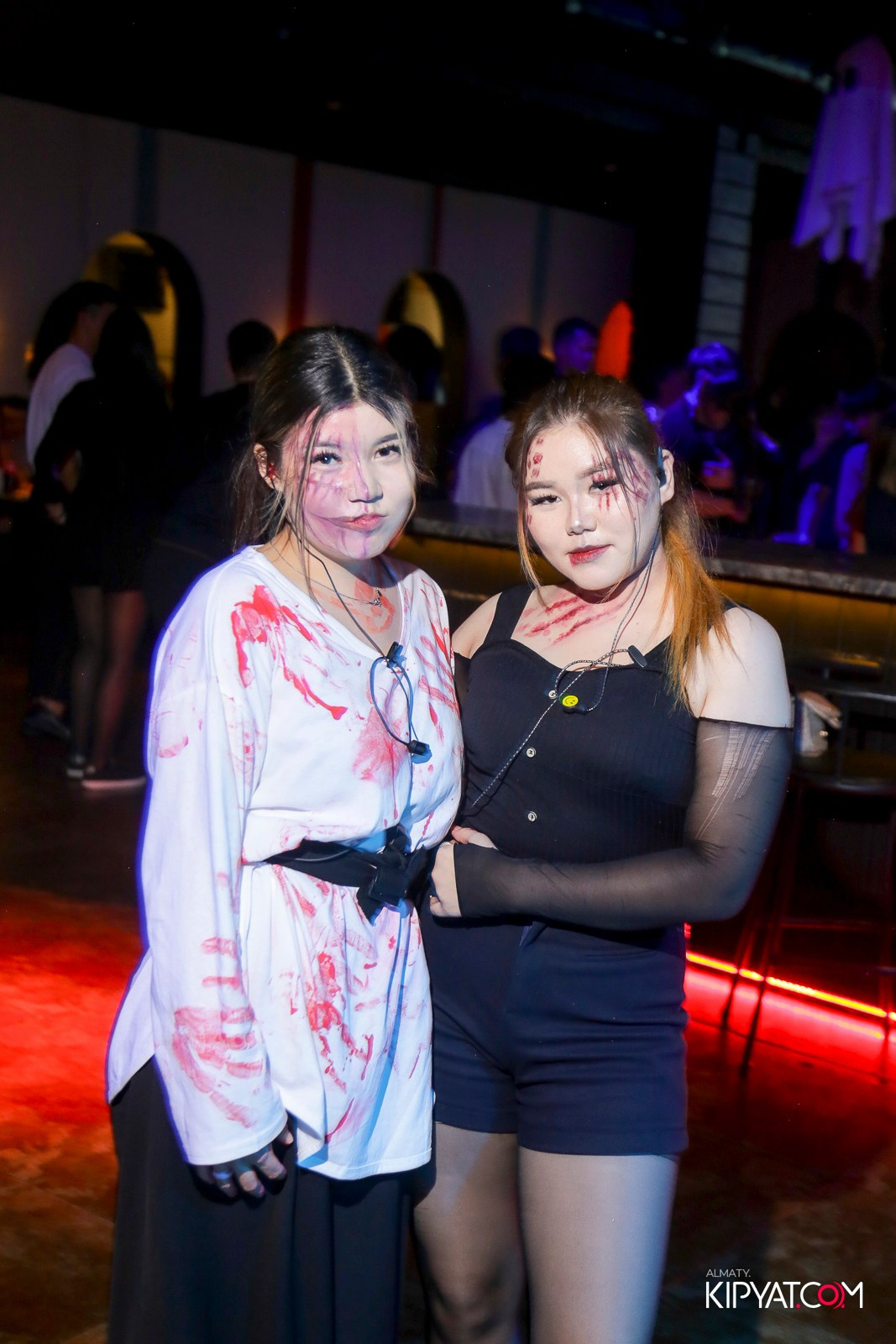 ARAGOSTA ДИСКО-БАР. КИПЯТКОМ АЛМАТЫ!