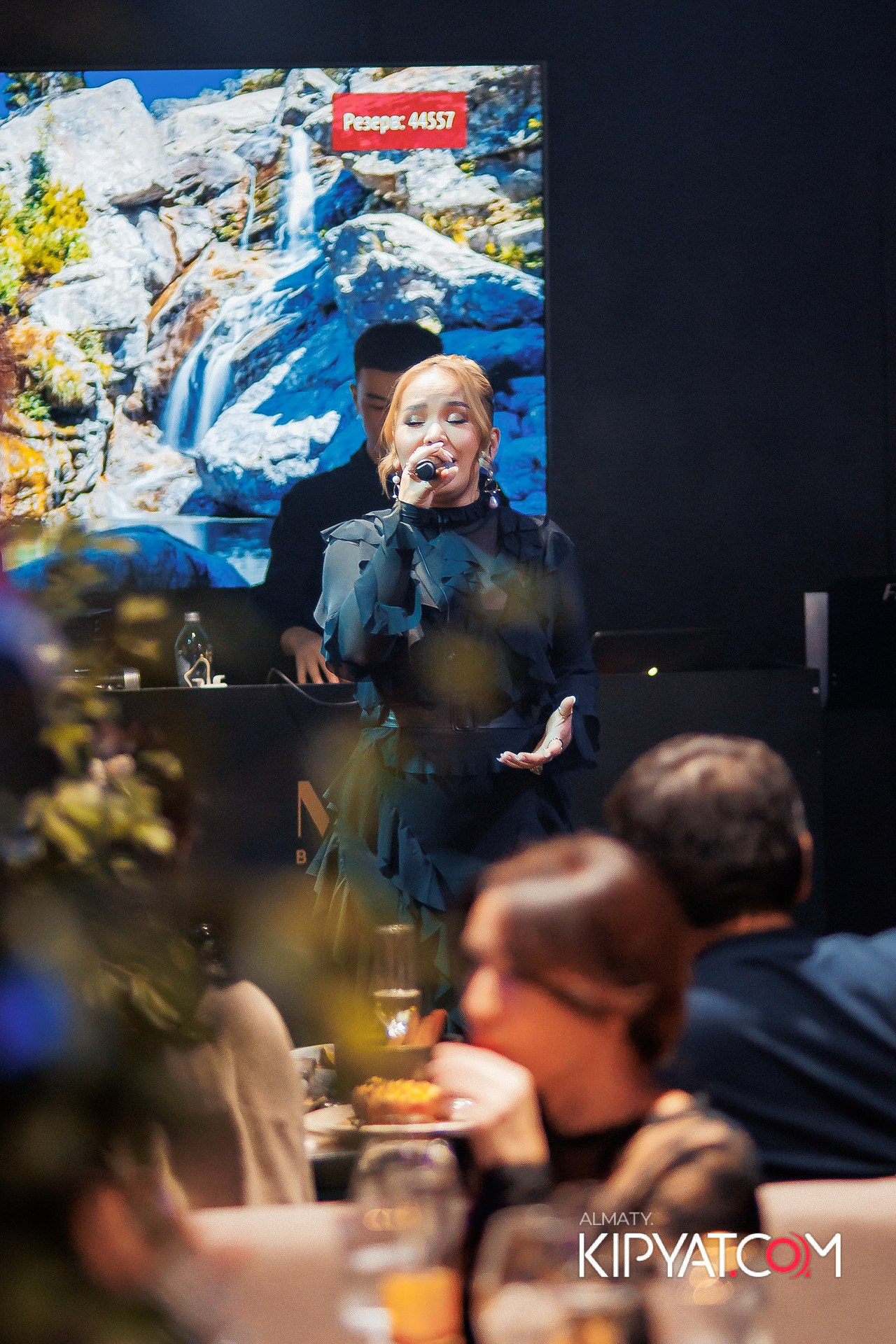 MOOD KARAOKE & TERRACE. КИПЯТКОМ АЛМАТЫ!