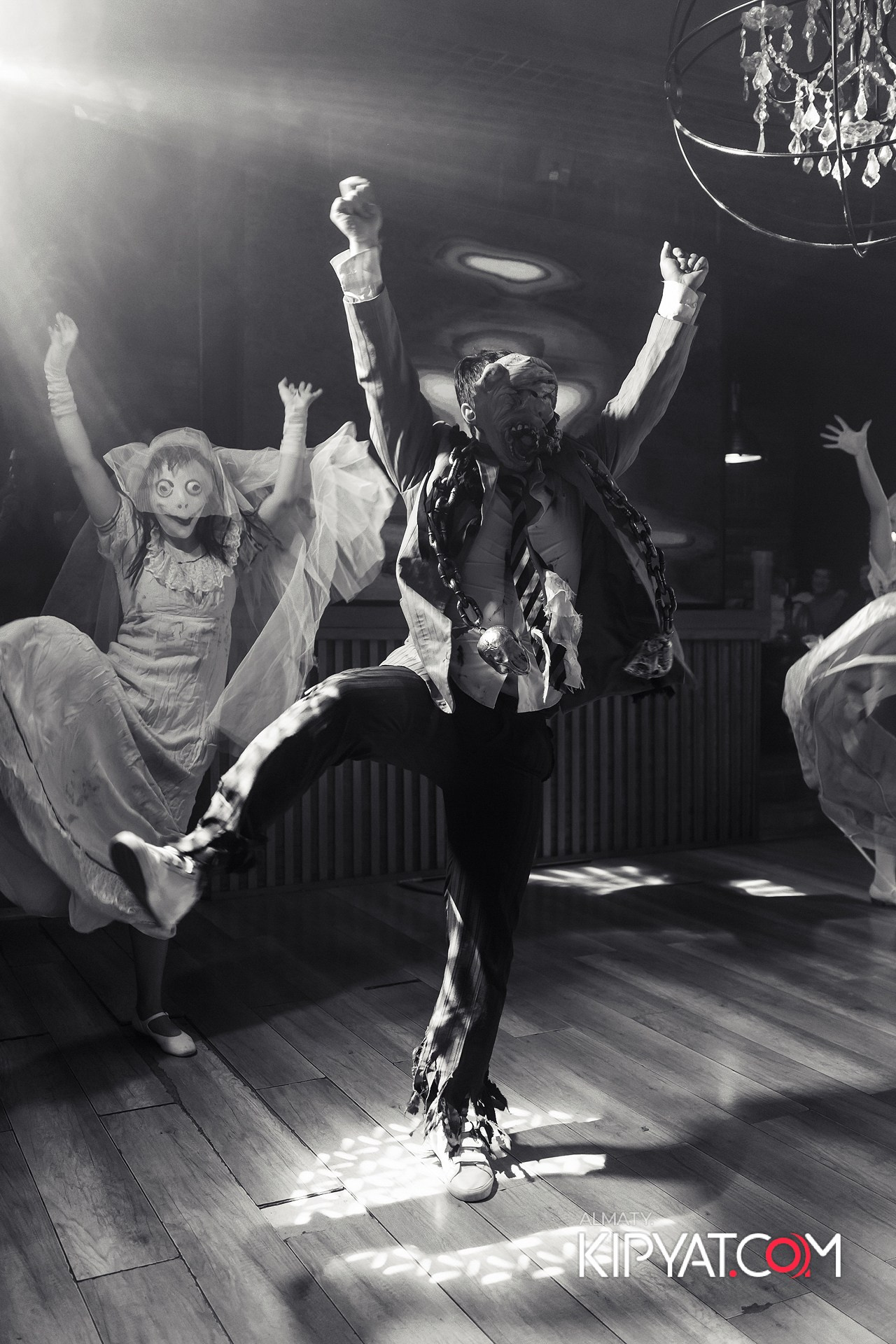 LUGO BAR. КИПЯТКОМ АЛМАТЫ!