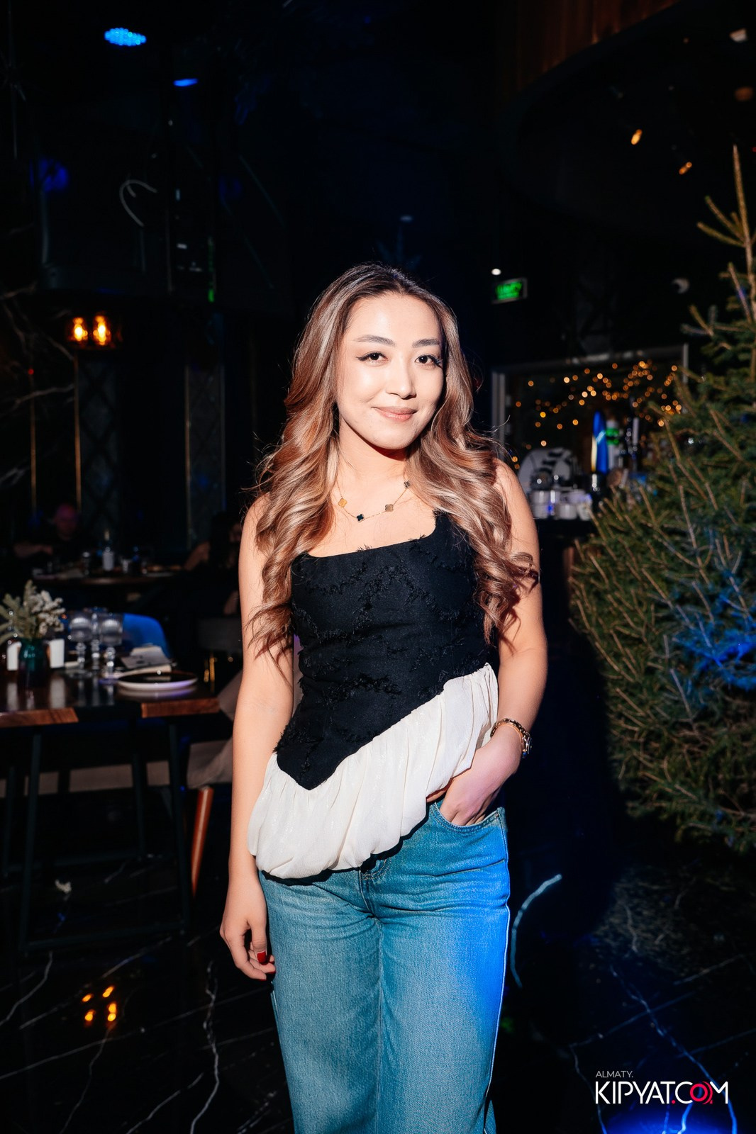 MOOD KARAOKE & TERRACE. КИПЯТКОМ АЛМАТЫ!