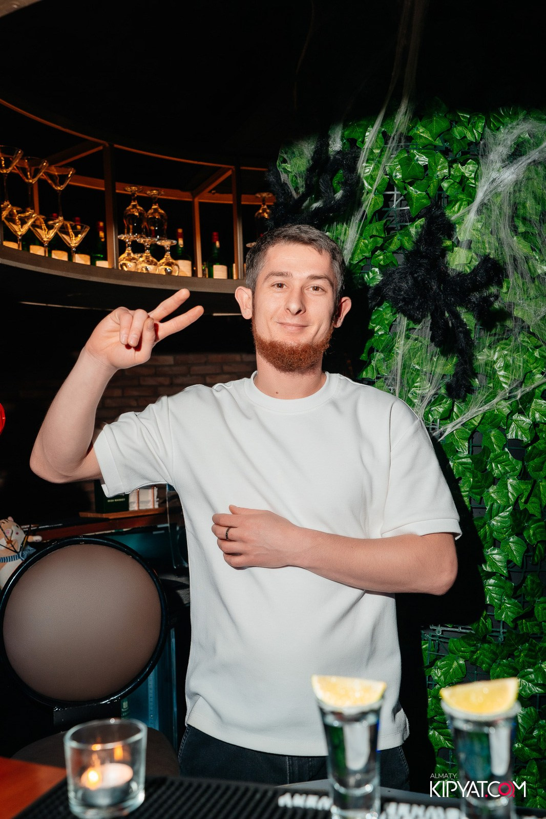 CHINA PARTY RETRO HIT. КИПЯТКОМ АЛМАТЫ!