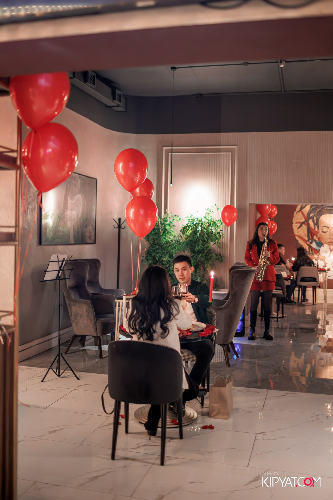 ARABIS НА ГАГАРИНА. КИПЯТКОМ АЛМАТЫ!