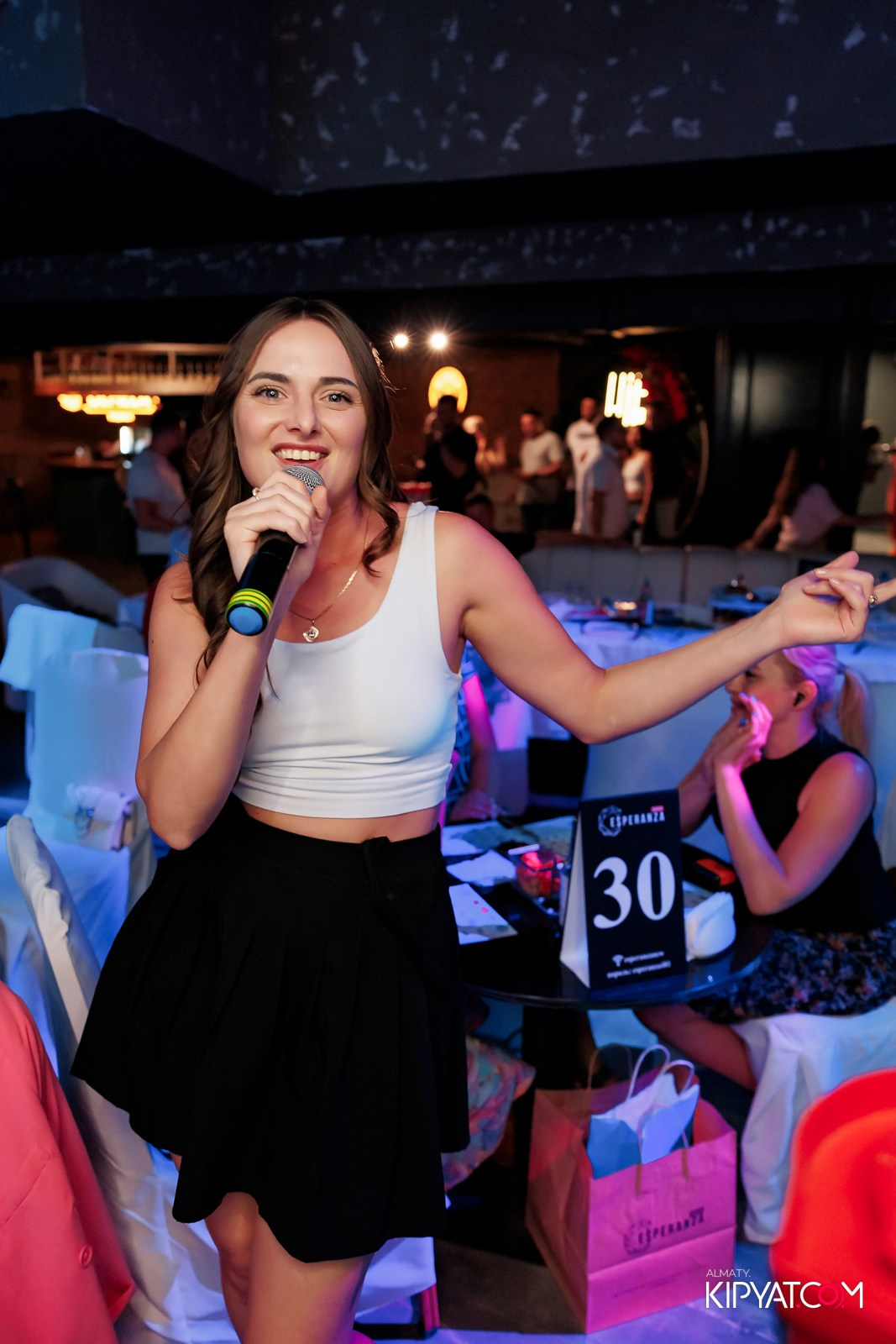 МУЗЫКАЛЬНОЕ ЛОТО В HIT RETRO. КИПЯТКОМ АЛМАТЫ!