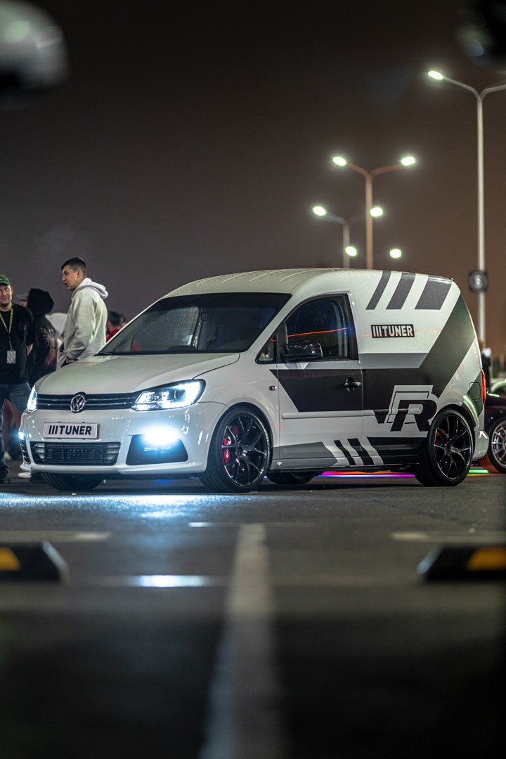 Stance мероприятие в Москве на парковке. Жуков Илья  свадебный фотограф в Москве