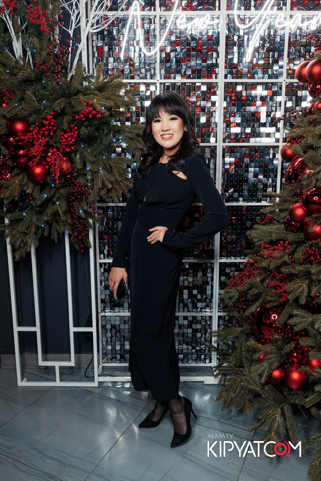 FRIENDS BAR & TERRACE. КИПЯТКОМ АЛМАТЫ!