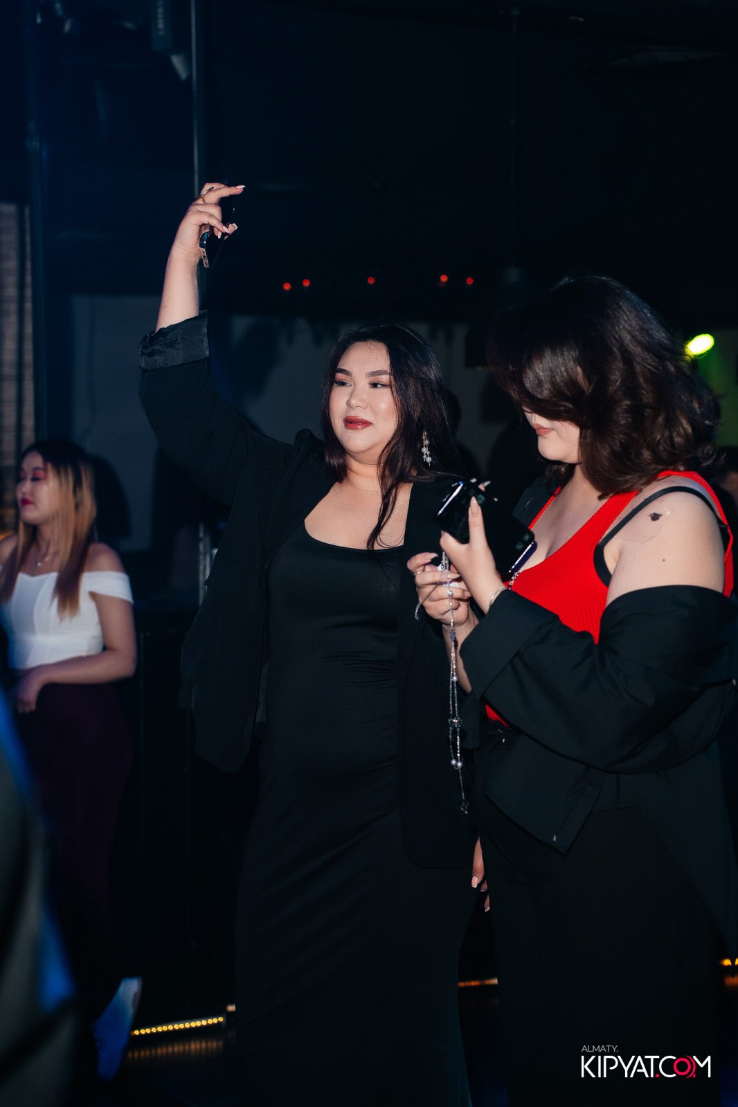 ARAGOSTA LOUNGE BAR — SPECIAL GUEST NURIK SMIT. КИПЯТКОМ АЛМАТЫ!