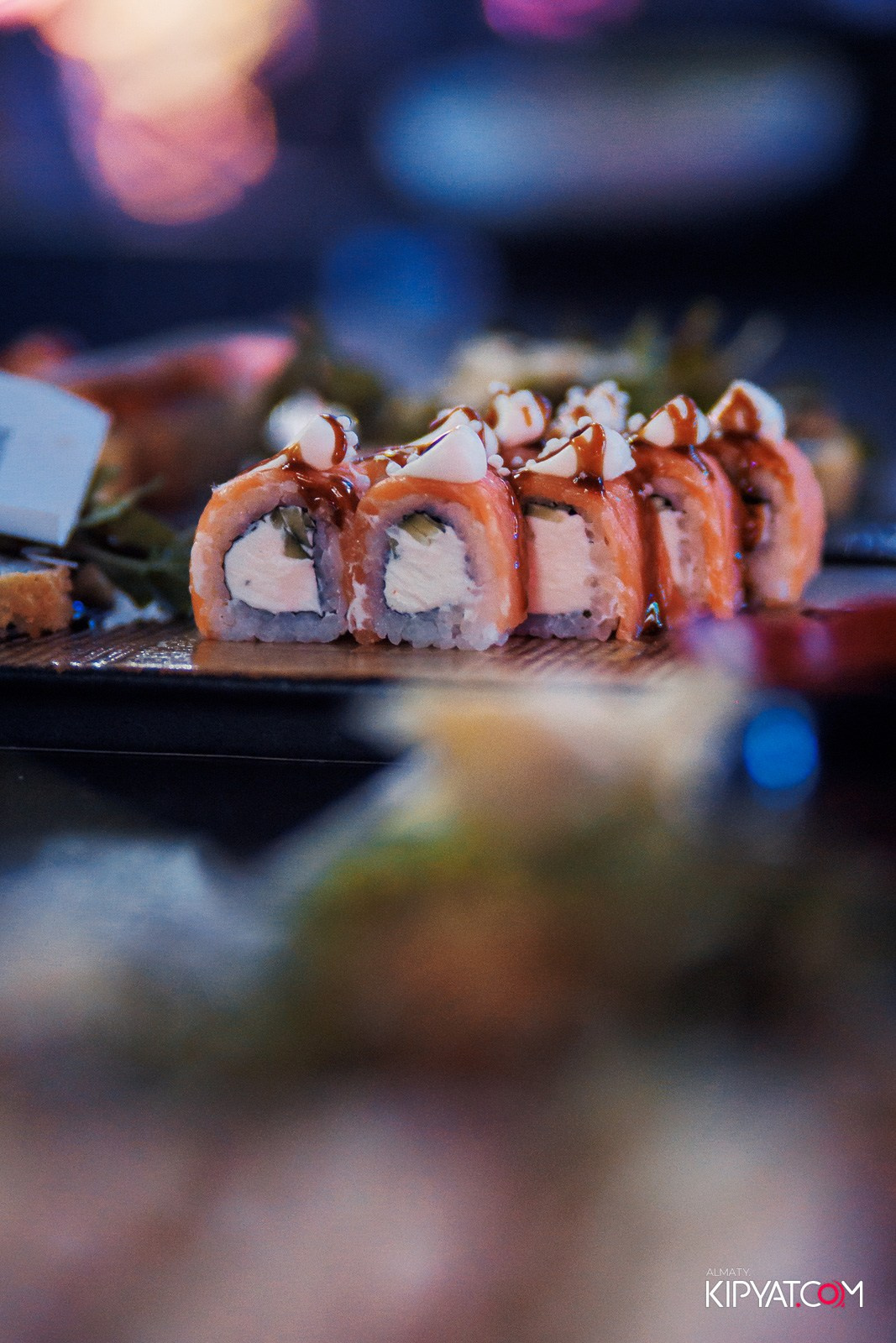 FRIENDS BAR & TERRACE. КИПЯТКОМ АЛМАТЫ!