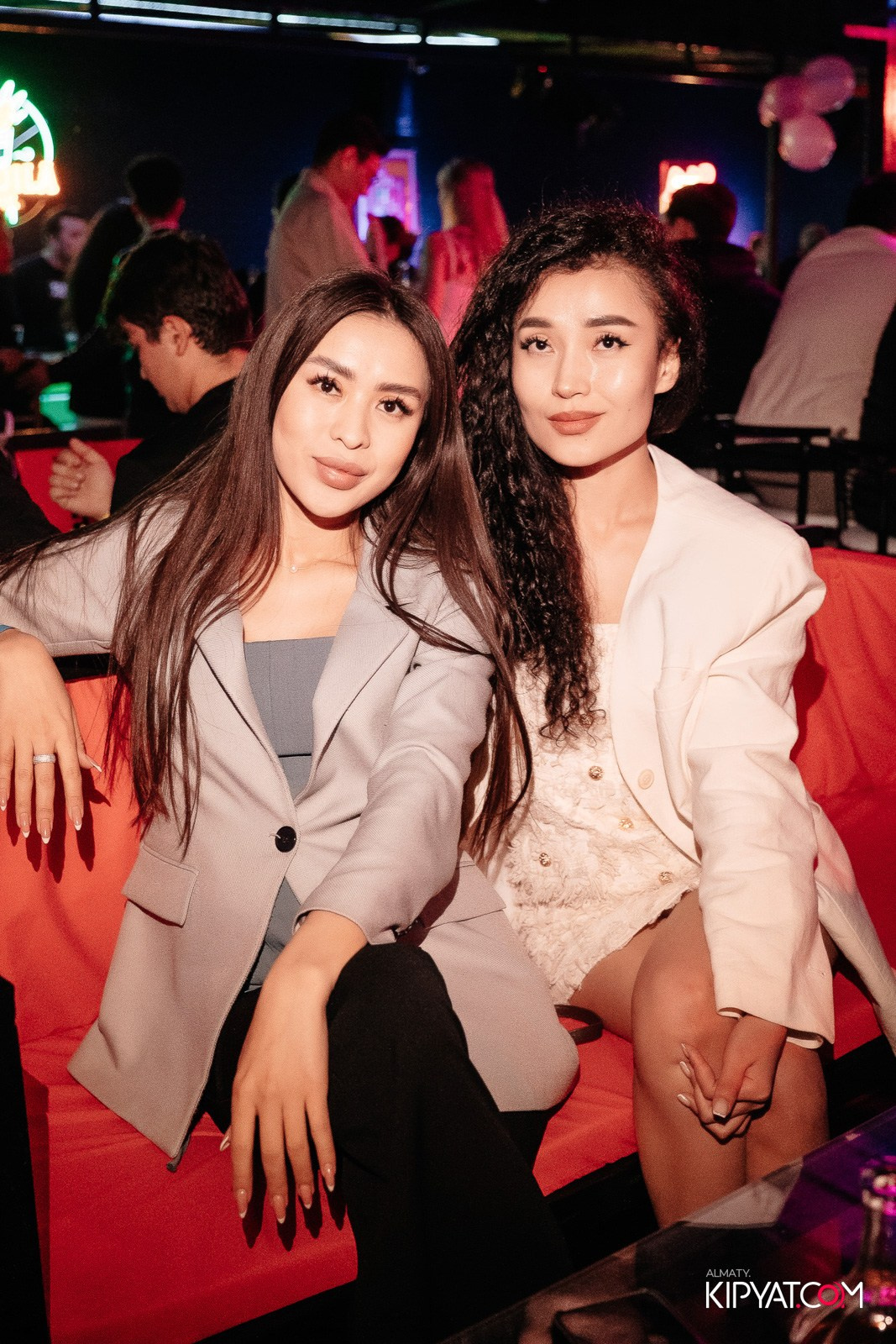 SKY BAR. КИПЯТКОМ АЛМАТЫ!