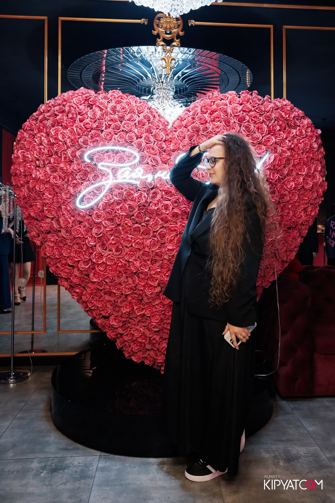 НОДАР РЕВИЯ В «ЗАЯ, НА БИС». КИПЯТКОМ АЛМАТЫ!