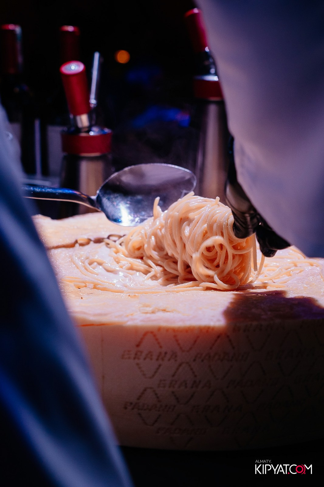SAVAYA RESTAURANT. КИПЯТКОМ АЛМАТЫ!