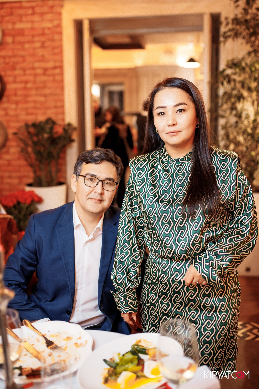 LAUREATE RESTAURANT. КИПЯТКОМ АЛМАТЫ!