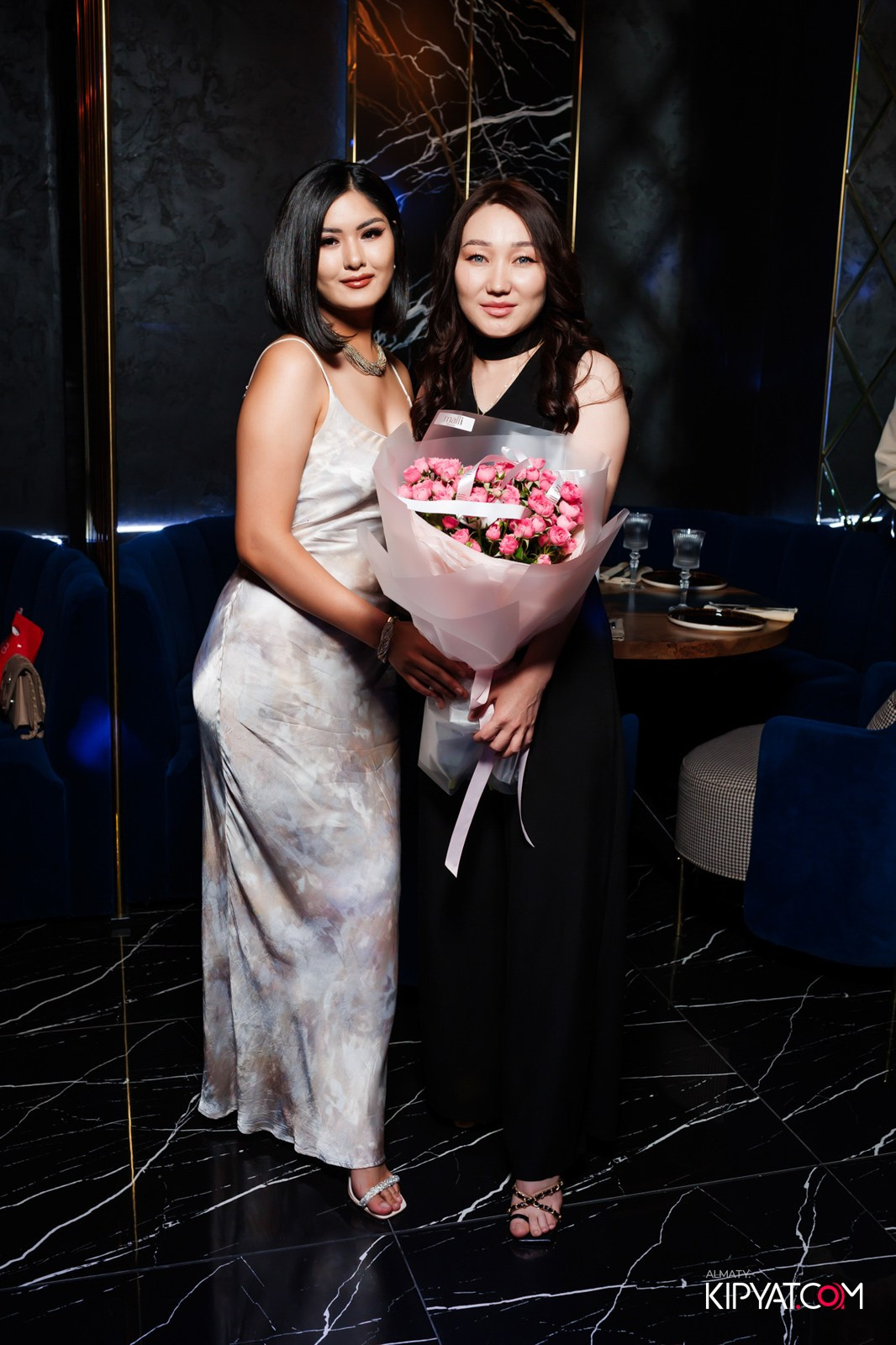 MOOD KARAOKE & TERRACE. КИПЯТКОМ АЛМАТЫ!