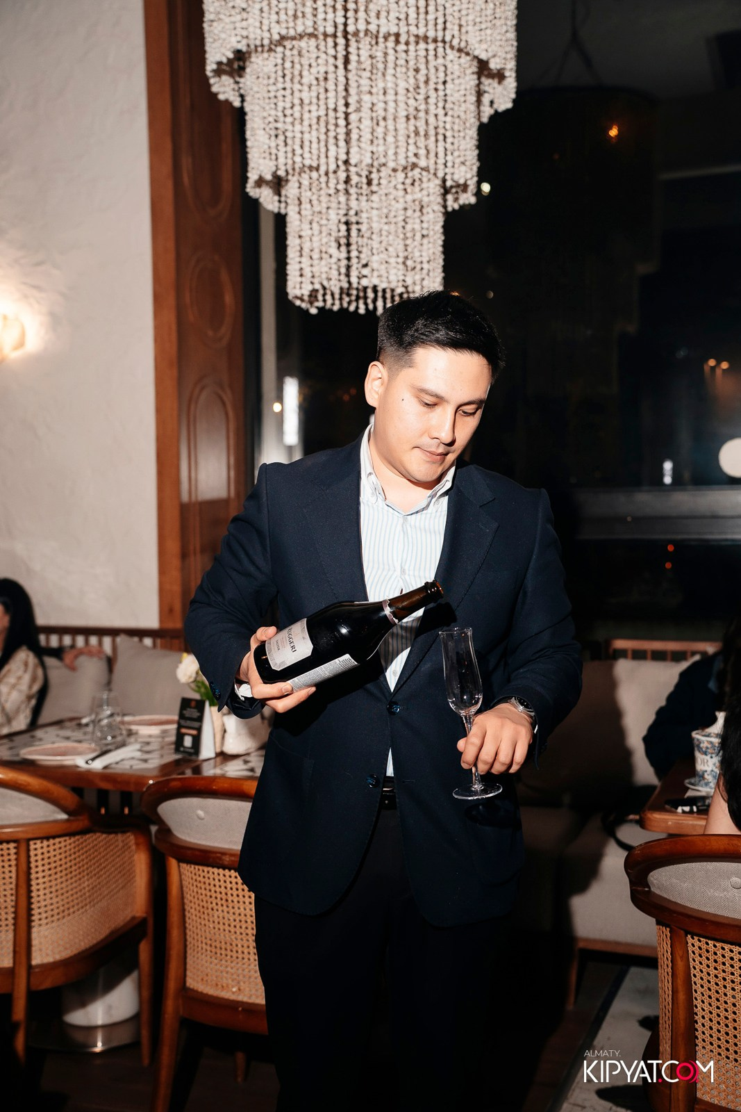 ДЕНЬ РОЖДЕНИЯ РЕСТОРАНА AIZA NEO BISTRO — НАМ 2 ГОДА. КИПЯТКОМ АЛМАТЫ! Фотосъемка мероприятий в Алматы