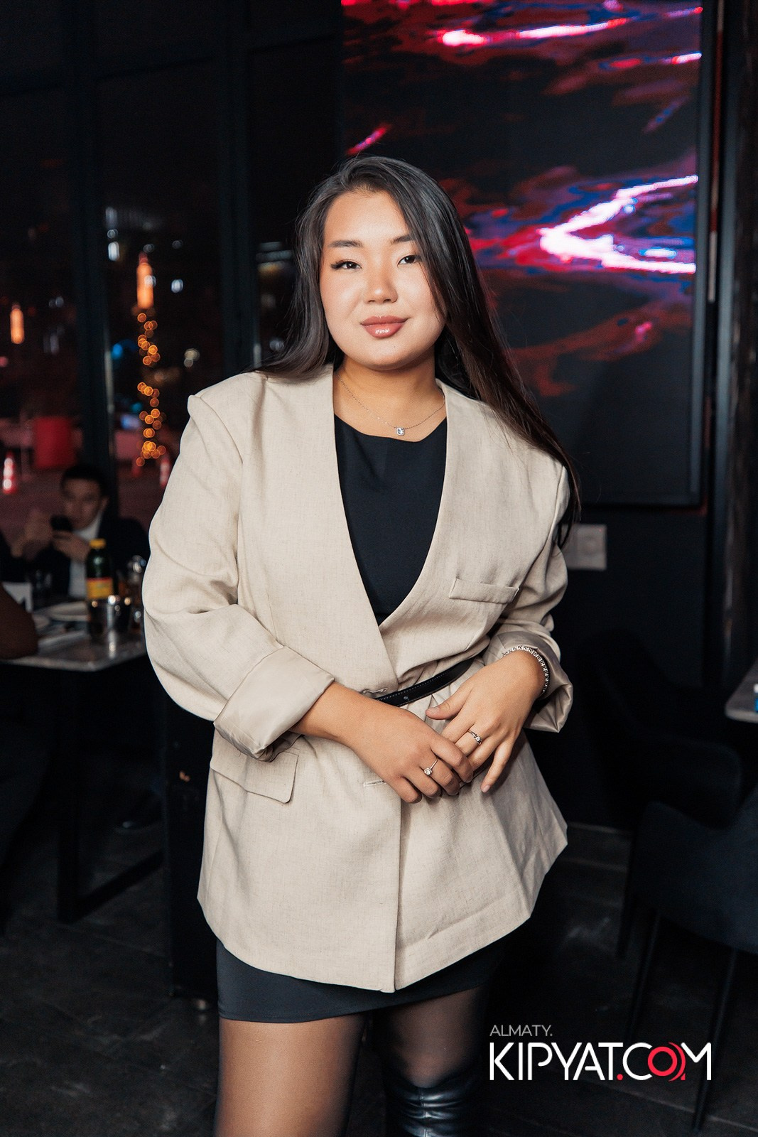 FRIENDS BAR & TERRACE. КИПЯТКОМ АЛМАТЫ!