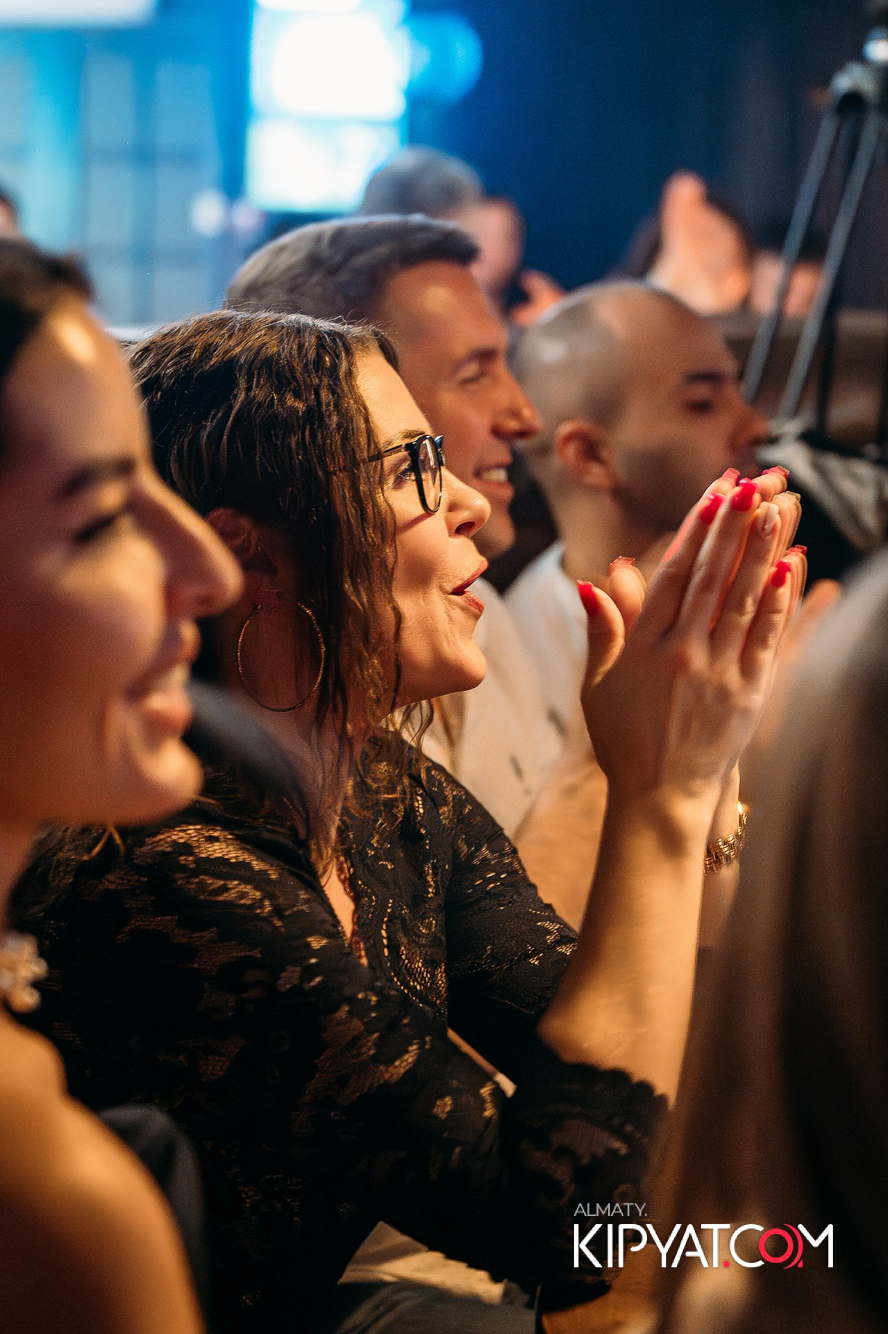 СОЛЬНЫЙ STAND UP КОНЦЕРТ АЛЕКСАНДРА МЕРКУЛЯ. КИПЯТКОМ АЛМАТЫ!