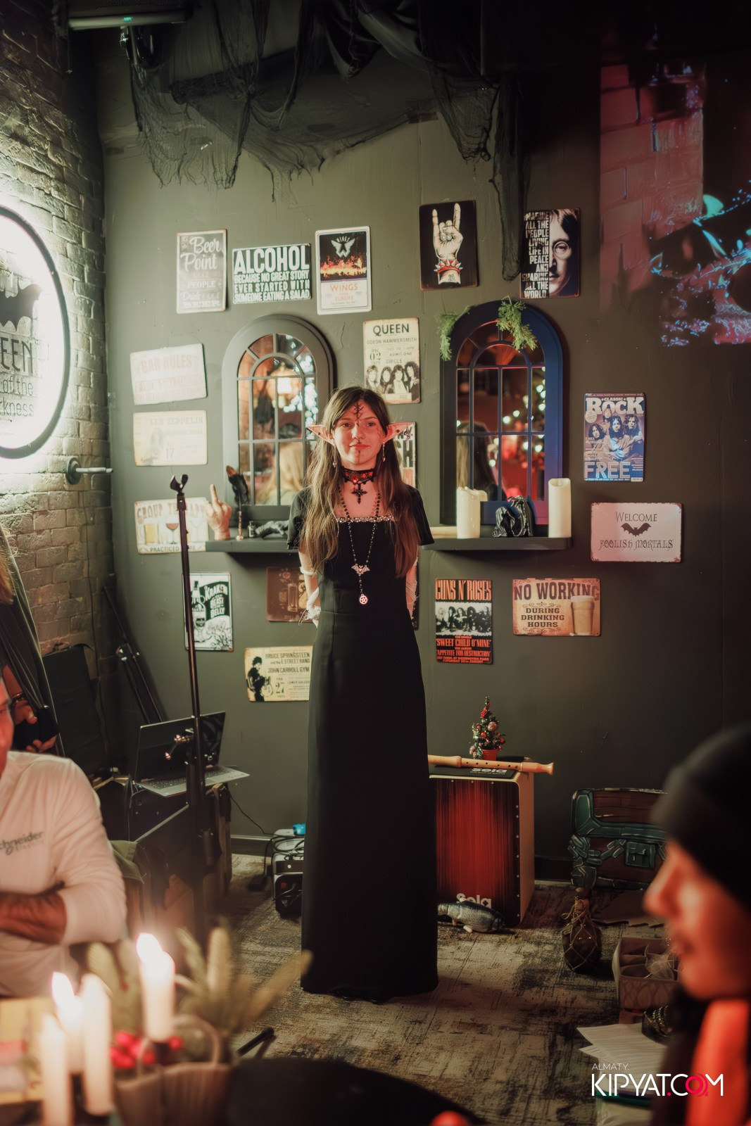 MERRY CREEPYSTMASS AND SPOOKY NEW YEAR — QUEEN OF THE DARKNESS BAR. КИПЯТКОМ АЛМАТЫ!