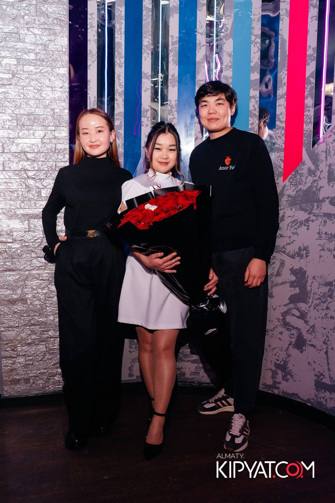 УХО И МЕДВЕДЬ НА ГАГАРИНА. КИПЯТКОМ АЛМАТЫ!