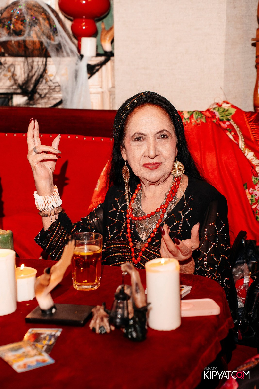 РЕСТОРАН МАРЬИНА РОЩA. КИПЯТКОМ АЛМАТЫ!