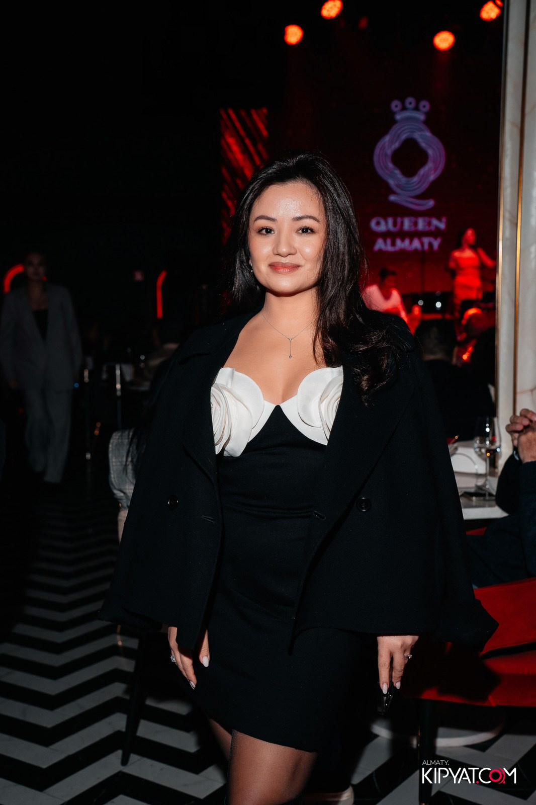 МИХАИЛ ШУФУТИНСКИЙ С СОЛЬНЫМ КОНЦЕРТОМ В QUEEN ALMATY. КИПЯТКОМ АЛМАТЫ!