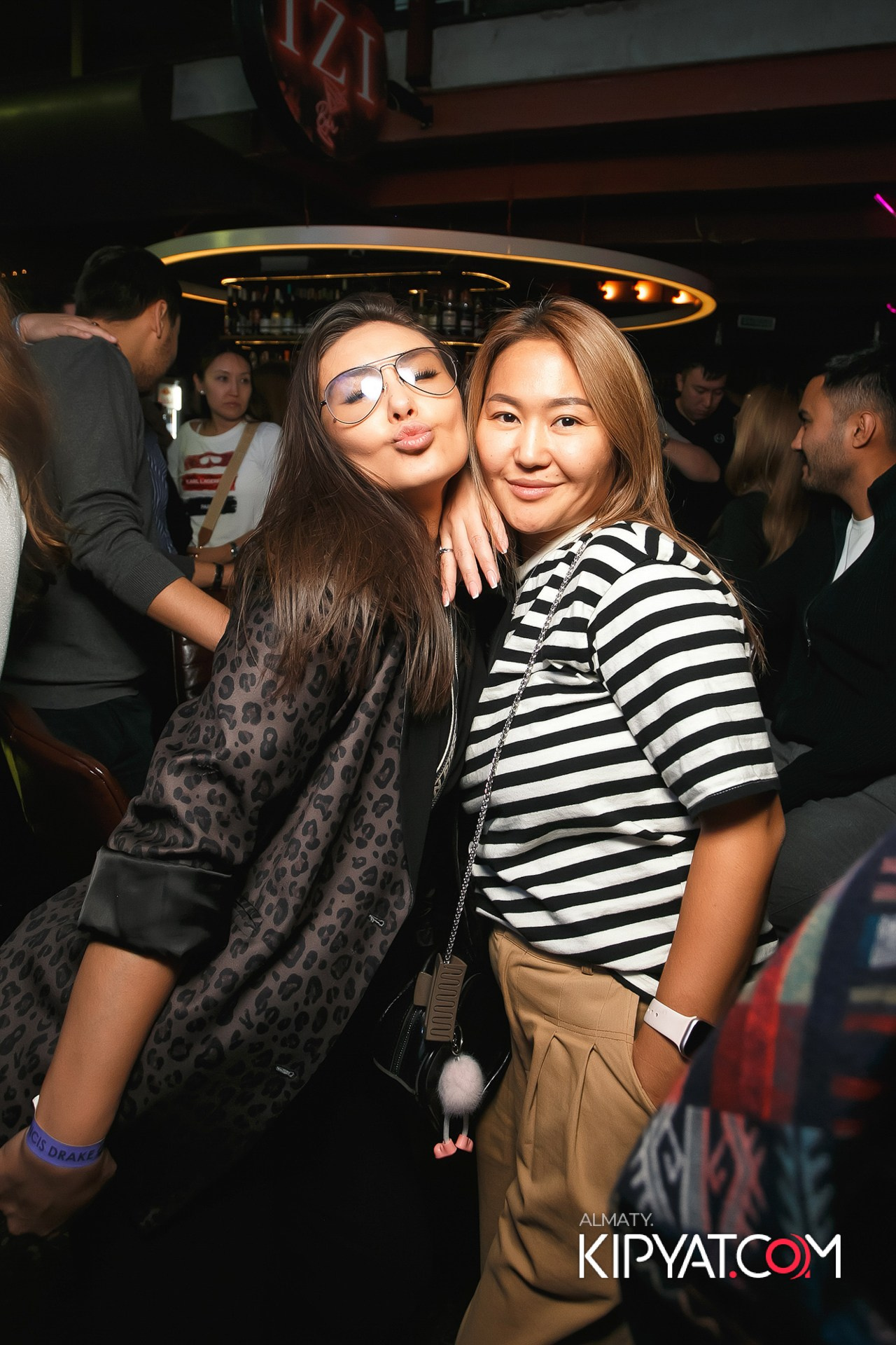 BLA BLA BAR. КИПЯТКОМ АЛМАТЫ!