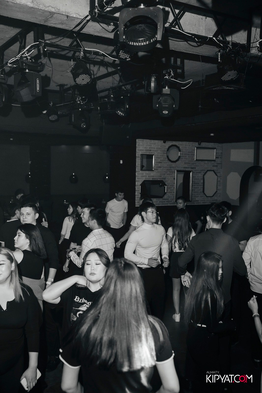 ARAGOSTA. КИПЯТКОМ АЛМАТЫ!