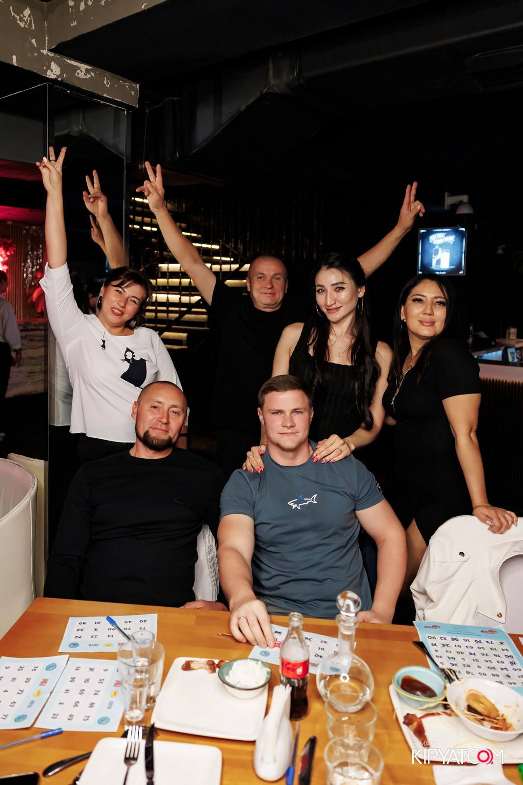 МУЗЫКАЛЬНОЕ ЛОТО В HIT RETRO. КИПЯТКОМ АЛМАТЫ!