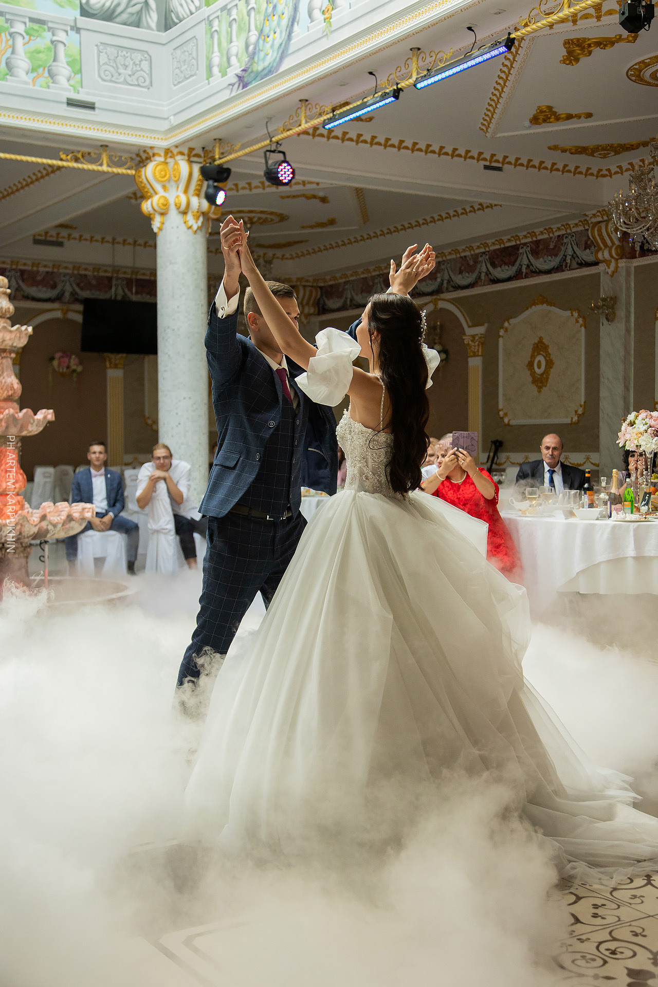 Свадьба, фотограф в Муроме, ЗАГС, мост, Риони, ведущая Ольга Цыганова. Фотограф городских и семейных событий Артем Карпухин