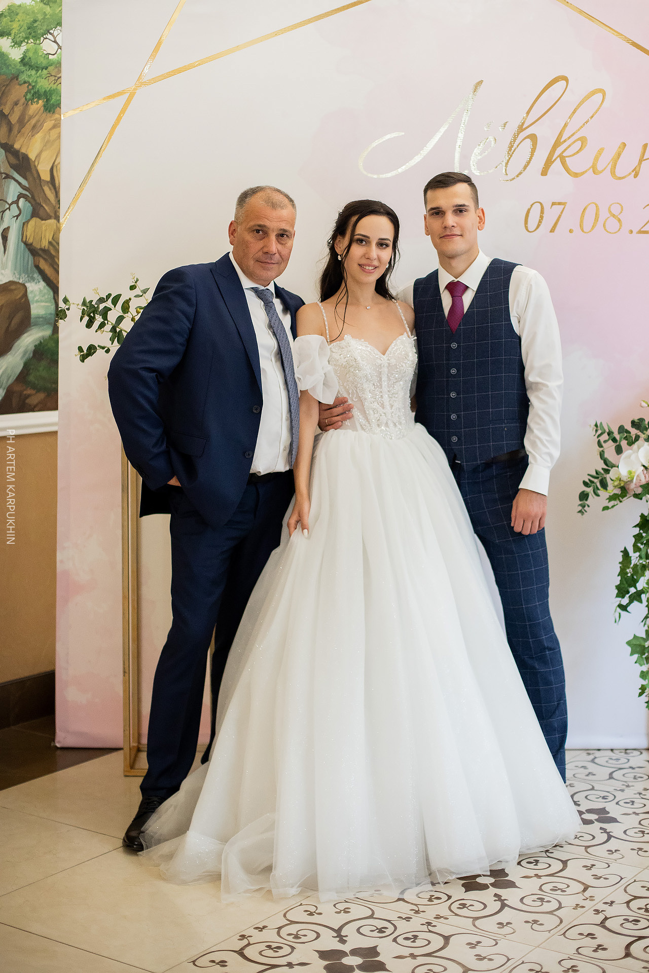 Свадьба, фотограф в Муроме, ЗАГС, мост, Риони, ведущая Ольга Цыганова. Фотограф городских и семейных событий Артем Карпухин