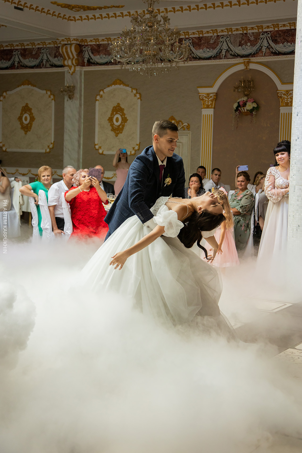 Свадьба, фотограф в Муроме, ЗАГС, мост, Риони, ведущая Ольга Цыганова. Фотограф городских и семейных событий Артем Карпухин