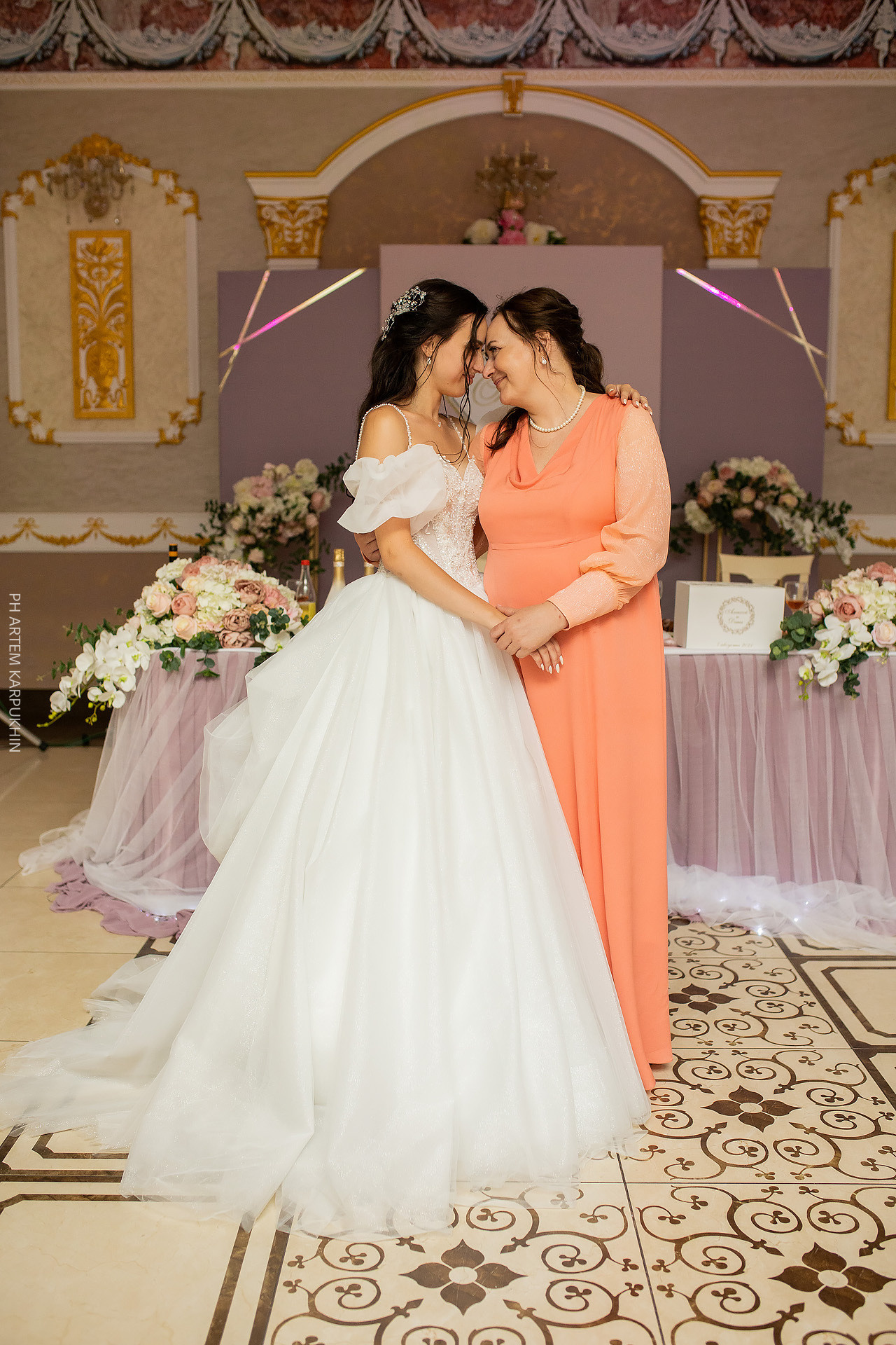 Свадьба, фотограф в Муроме, ЗАГС, мост, Риони, ведущая Ольга Цыганова. Фотограф городских и семейных событий Артем Карпухин