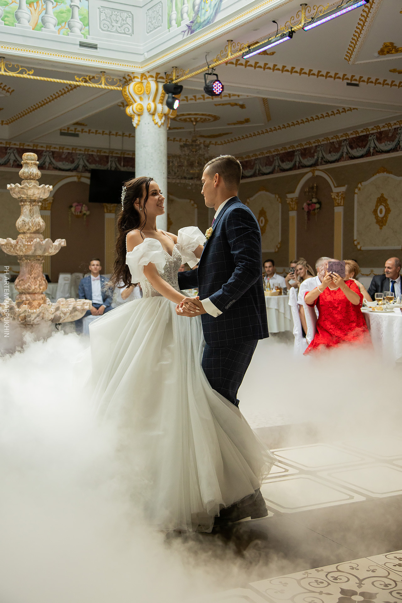 Свадьба, фотограф в Муроме, ЗАГС, мост, Риони, ведущая Ольга Цыганова. Фотограф городских и семейных событий Артем Карпухин