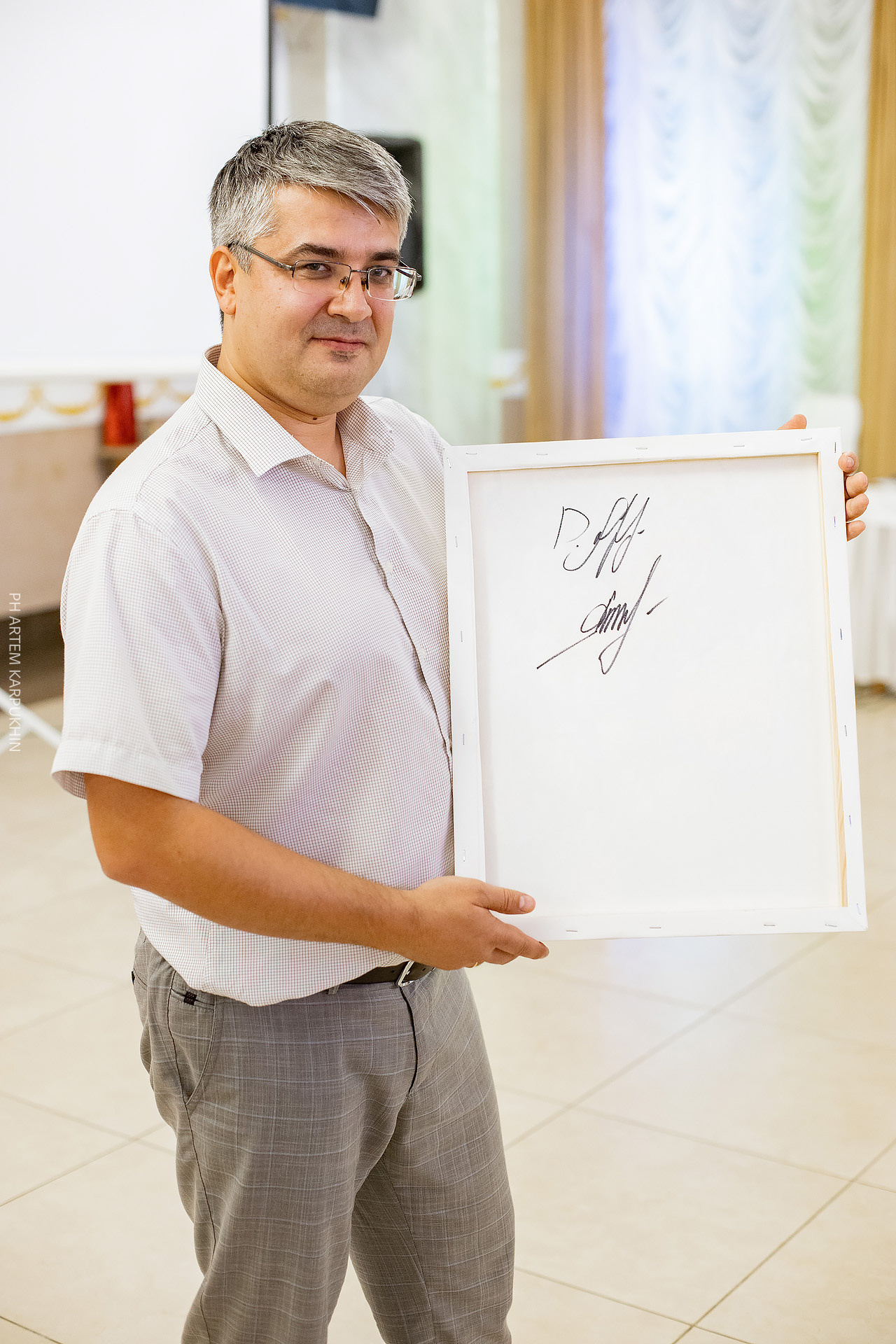 Свадьба, фотограф в Муроме, ЗАГС, мост, Риони, ведущая Ольга Цыганова. Фотограф городских и семейных событий Артем Карпухин