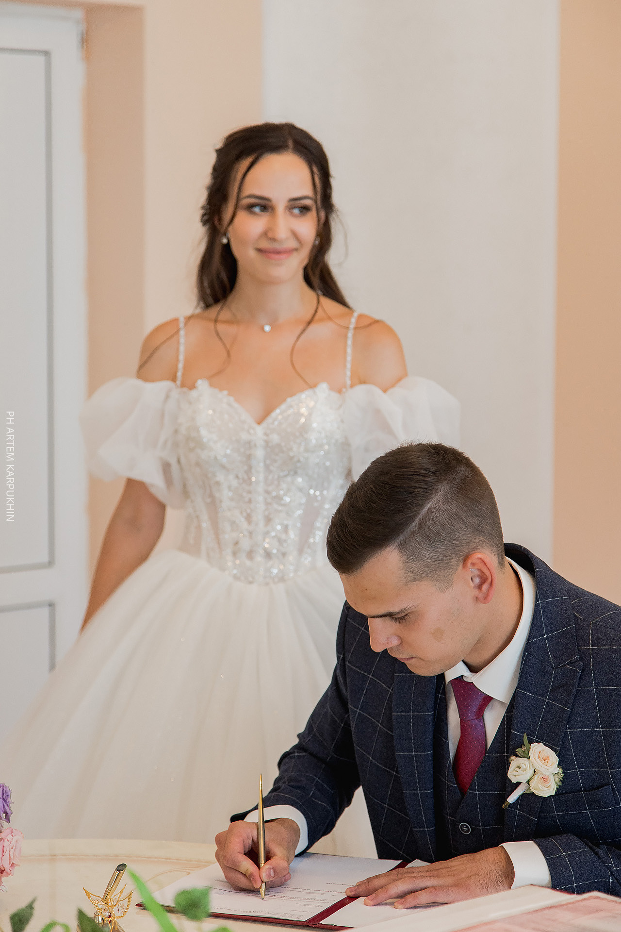 Свадьба, фотограф в Муроме, ЗАГС, мост, Риони, ведущая Ольга Цыганова. Фотограф городских и семейных событий Артем Карпухин